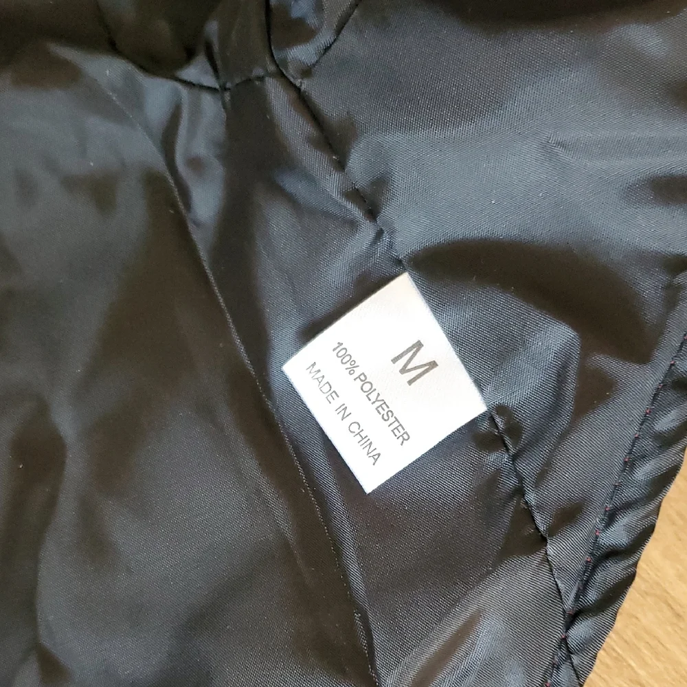 NWOT Red Hooded Puffer Dog Jacket - Picture 7 of 12
